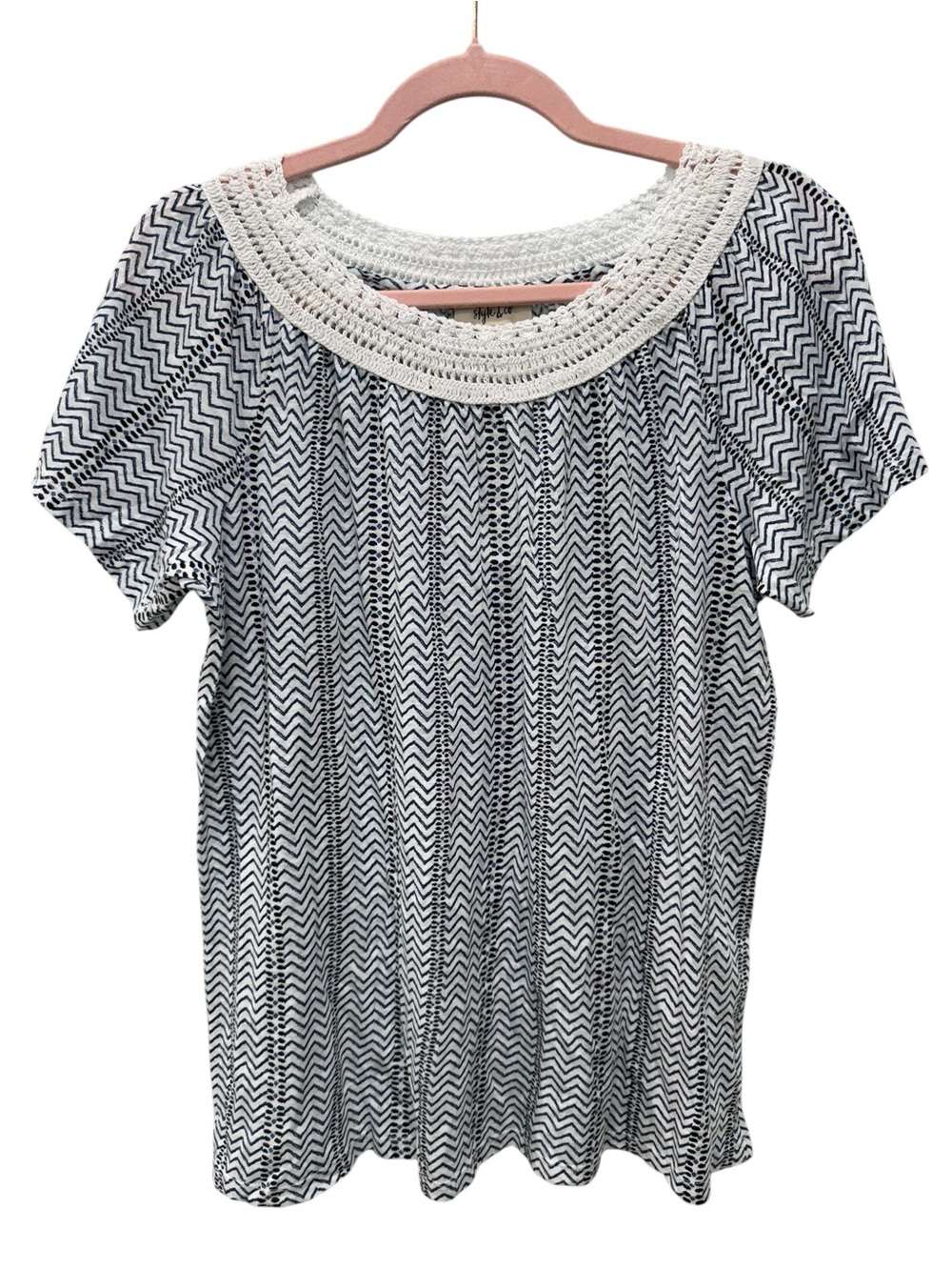 Style & Co. Navy and White Chevron Crochet Neck Top. Size Medium.  NWT - Picture 2 of 6